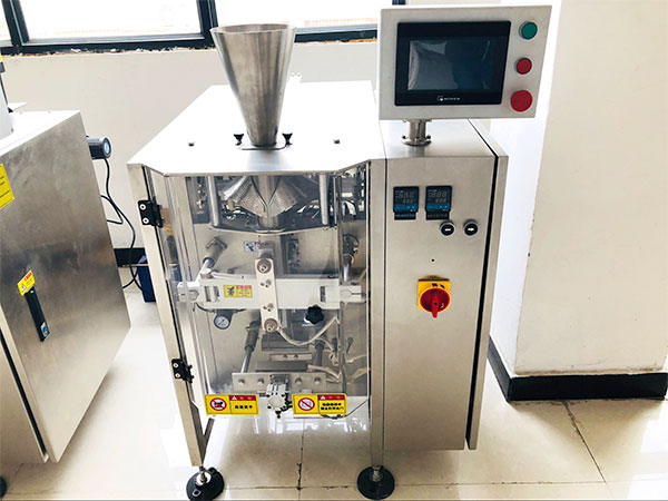 添加劑包裝機(jī)/食品添加劑包裝機(jī)廠房實(shí)拍圖